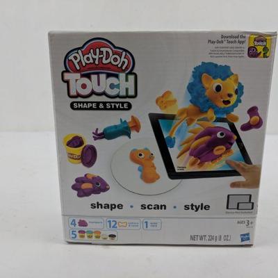 Play-Doh Touch Shape & Style, 4 Stampers, 12 Cutter & Tools, 5 Play-Doh - New