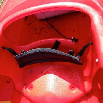 Lot 29: Perception Acadia Scout 10ft Kid's Whitewater Kayak