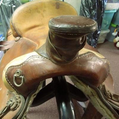  Lot 11: Gaited Tan and Brown 16" Pleasure Trail Saddle 