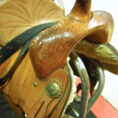 Lot 10: Ozark of Texas 13" Saddle King Western Saddle 
