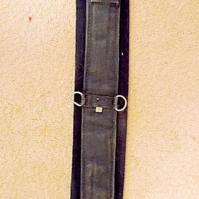 Lot 21: Contour Western Neoprene Cinch Girth 32 In.