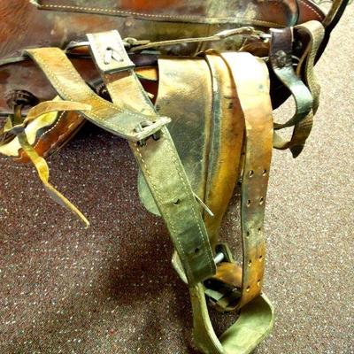  Lot 11: Gaited Tan and Brown 16" Pleasure Trail Saddle 