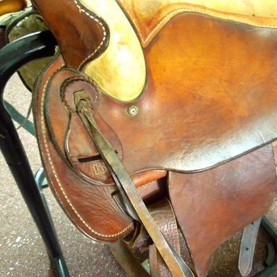  Lot 11: Gaited Tan and Brown 16" Pleasure Trail Saddle 
