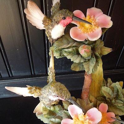 Lot 31: MONTEFIORI Collection 17" Three Hummingbirds Statue