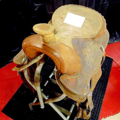 Lot 12:  14.5" Western Trail  Pleasure Tooled Saddle Suede and Leather
