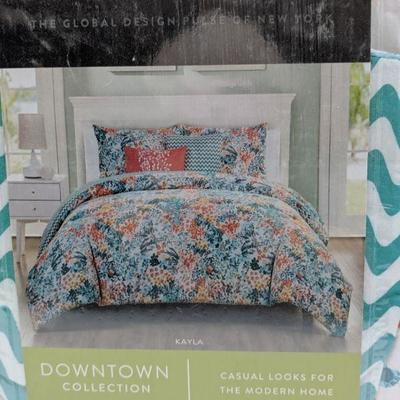 King Kayla Blue/Coral 5PC Comforter Set, Comforter, King Shams & Pillows - New