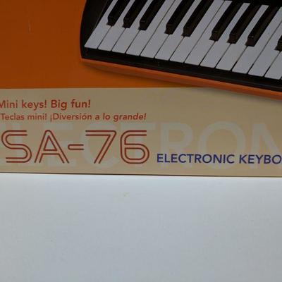 Casio Electronic Keyboard, SA-76, Open Box - New