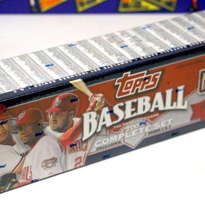 2005 Topps Baseball Cards MLB Factory Complete Set Sealed Box 733 Cards - D-018