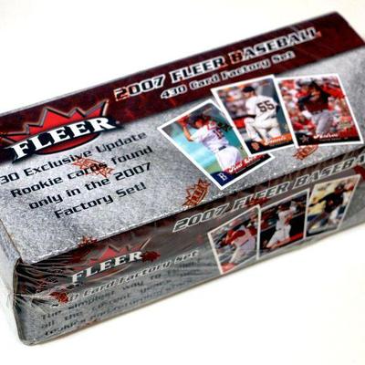 2007 FLEER Baseball Cards Factory Complete Set Sealed Box 430 Cards - D-030