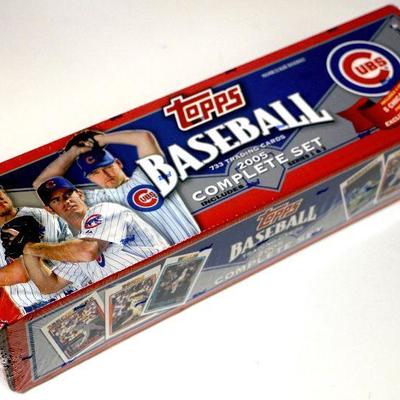 2005 Topps Baseball Cards MLB Factory Complete Set Sealed Box 733 Cards - D-016