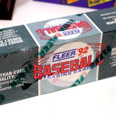 1992 FLEER Baseball Cards Factory Complete Set Sealed Box 732 Cards - D-027