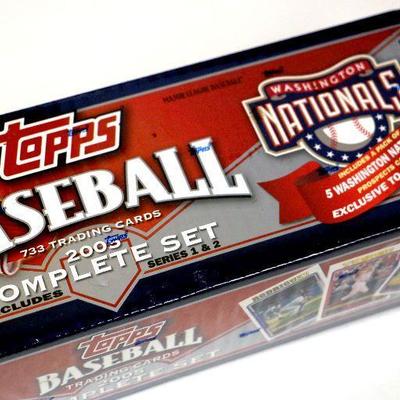 2005 Topps Baseball Cards MLB Factory Complete Set Sealed Box 733 Cards - D-018