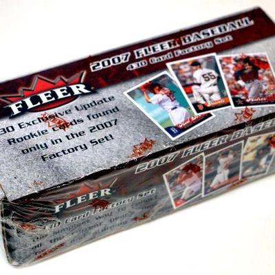 2007 FLEER Baseball Cards Factory Complete Set Sealed Box 430 Cards - D-029