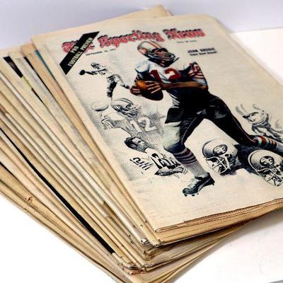 1971-74 The Sporting News Vintage Sport Newspaper Lot of 18 - L-013