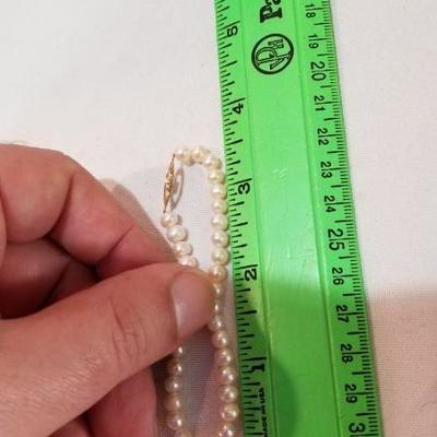 14k Claddagh pearl bracelet