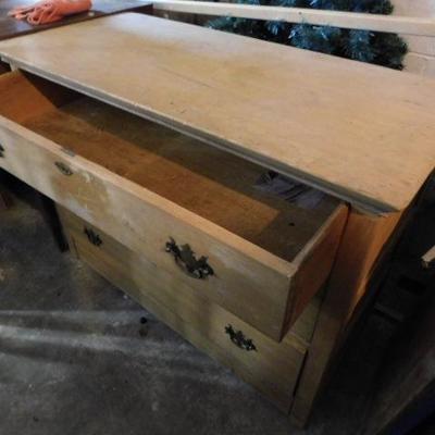 Solid Wood Three Drawer Dresser 39