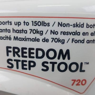 Primo Freedom Step Stool - New