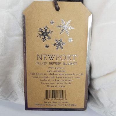 Newport Velvet Berber Blanket Full/Queen, Ivory Snowflakes - New