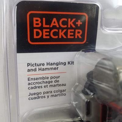 Black & Decker Picture Hanging Kit & Hammer - New