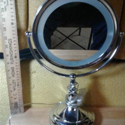 2 sided makeup mirror. 