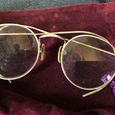 Antique Gold filled Eye Glasses Wire Rimmed originals