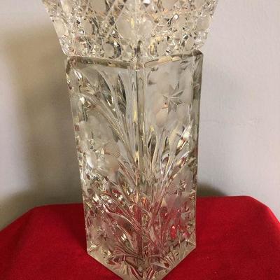 Glass Clear Early American Carved pressed square vase 