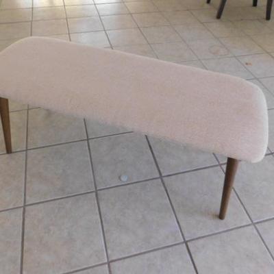 Cushioned Bench with Wood Frame 41