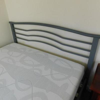 Queen Metal Tube Frame Bed with Memory Foam Mattress