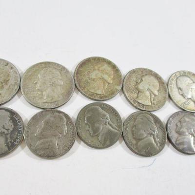 Lot of Quarters and Nickles - Nickles 1942-1945 Quarters 1950-1959