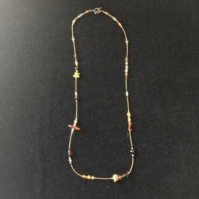 Lot 49 - Necklaces in Stone and Beads