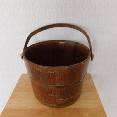 Oak Slat Bucket with Brass Rings 13