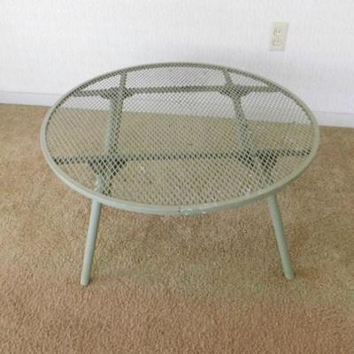 Patio or Outdoor Round Metal Table 30