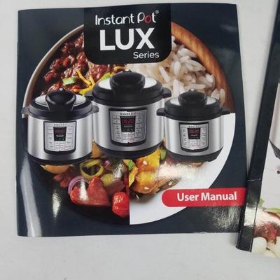 Instant Pot IP-LUX. Cosmetic Damage. Tested, Works