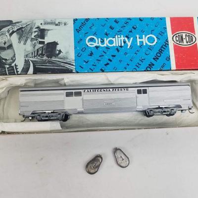 Vintage Model Train Quality HO California Zephyr, Gray Baggage Car & Weights