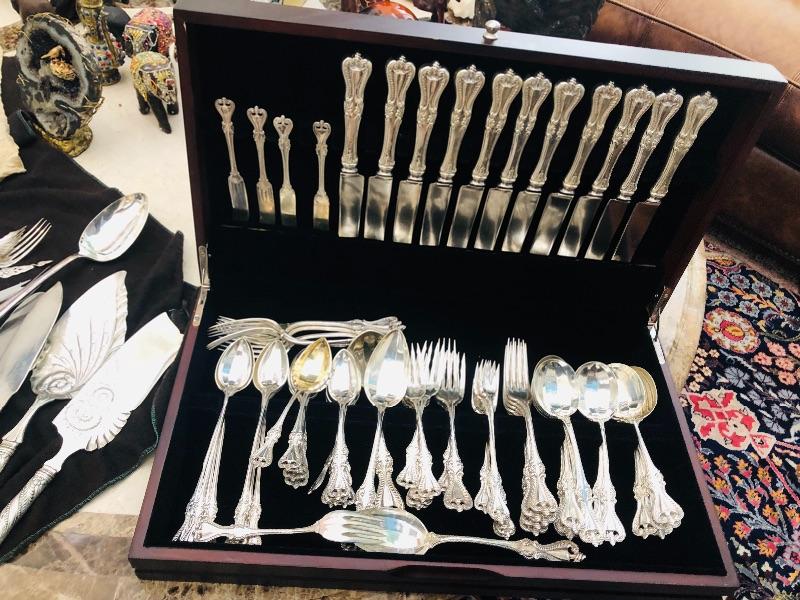 Sterling silver serving set with case | EstateSales.org