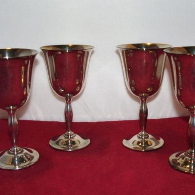 Set of 4  Wm  Rogers & Sons Silver Plared Wine/Water Goblets 
