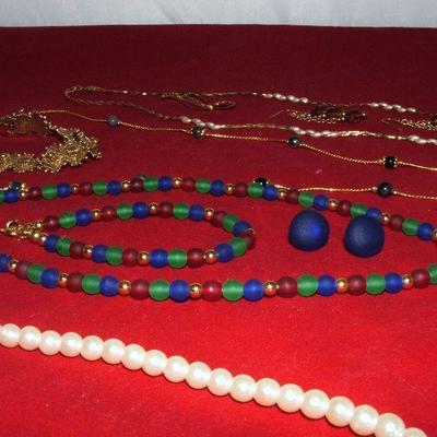 Lot of Estate  Jewelry