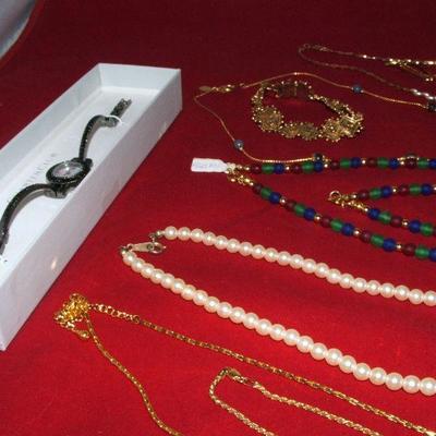 Lot of Estate  Jewelry