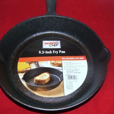 Cast Iron Skillet - 9 1/2"   Brand New