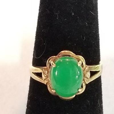 Gold and Jade ring. Inv#5