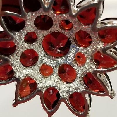 14 carat Garnet pendant / sterling