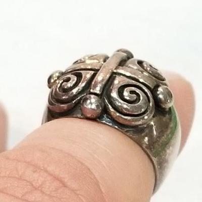 Sterling ring