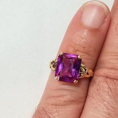 14k Ring. Inv# 9