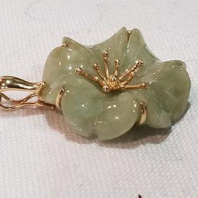 14k Jade pendant