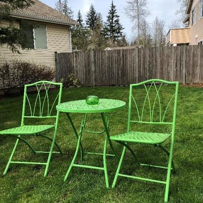 048: Assorted Yard and Patio Furniture