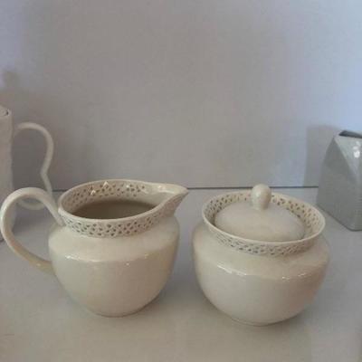 022: Assorted Teacups, Tea Pot, and Coaster Set