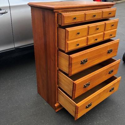 038: Wood Dresser