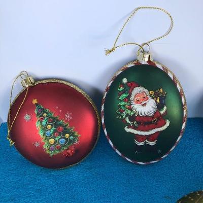 110: Christmas Lot # 10 Assortment of Ornaments