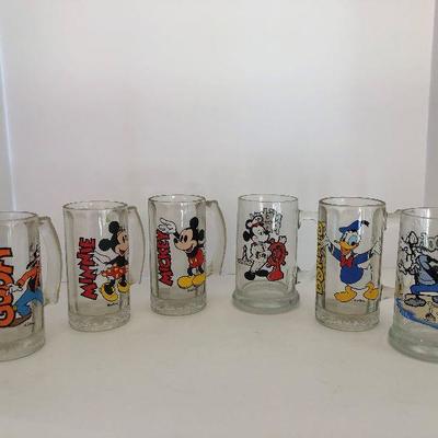 018: Set of Glass Disney Mugs