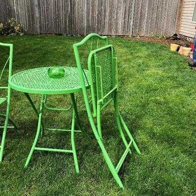 048: Assorted Yard and Patio Furniture